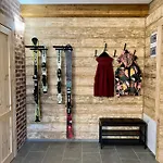 Cichosza W Szczyrku 木屋 什切尔克